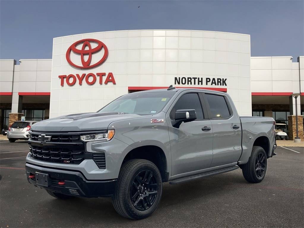 2024 Chevrolet Silverado 1500 LT Trail Boss — Pickup Truck — 7,049 mi — San Antonio, TX