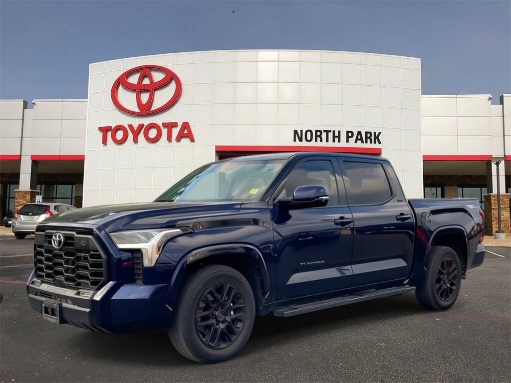 2022 Toyota Tundra SR5 — Pickup Truck — 16,794 mi — San Antonio, TX