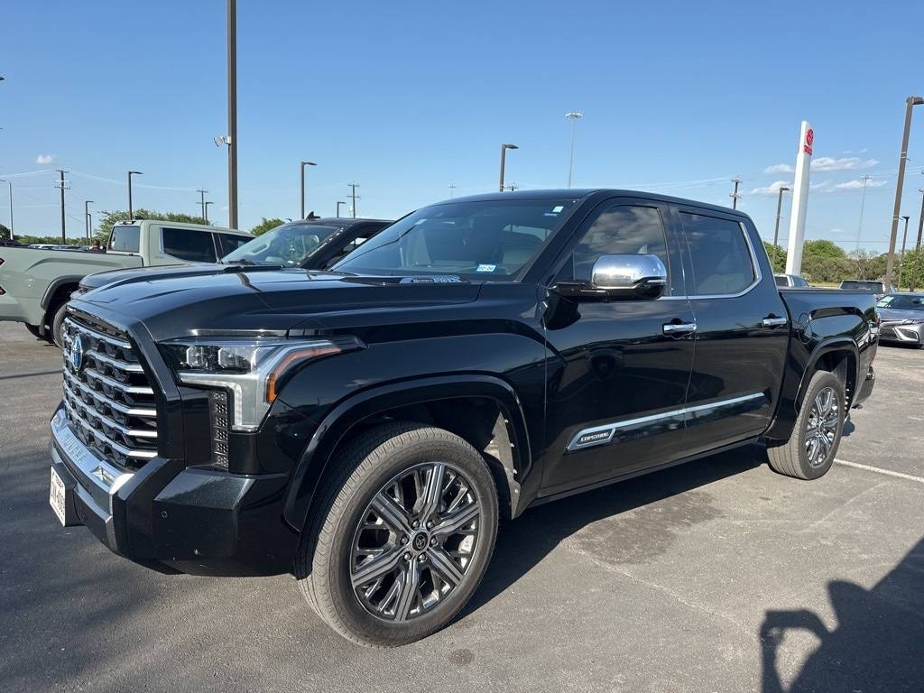 2023 Toyota Tundra Hybrid Capstone — Pickup Truck — 37,891 mi — San Antonio, TX