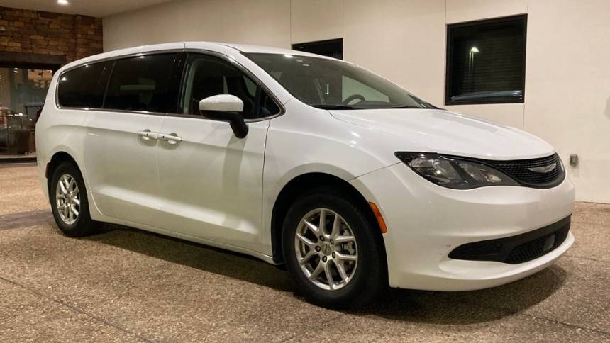 2023 Chrysler Voyager LX — Minivan — 46,030 mi — San Antonio, TX