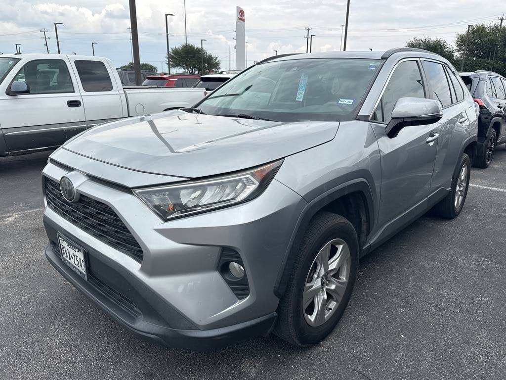 2019 Toyota RAV4 XLE — SUV — 105,084 mi — San Antonio, TX