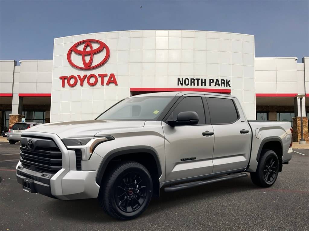 2025 Toyota Tundra SR5 — Pickup Truck — 2,202 mi — San Antonio, TX