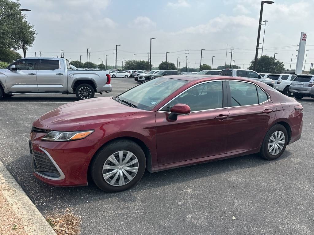 2022 Toyota Camry Hybrid LE — Sedan — 48,813 mi — San Antonio, TX