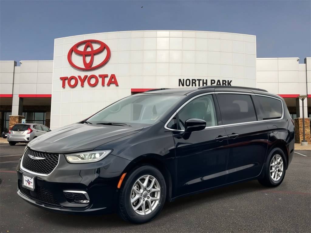 2022 Chrysler Pacifica Touring L — Minivan — 38,381 mi — San Antonio, TX