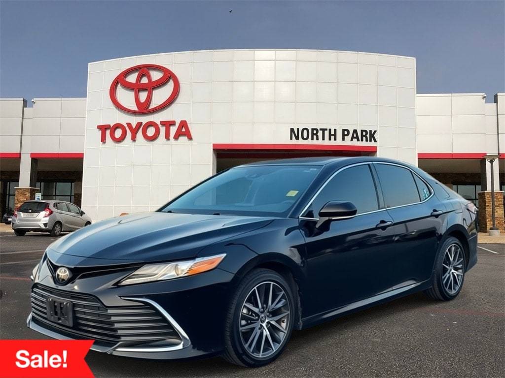 2024 Toyota Camry XLE — Sedan — 32,850 mi — San Antonio, TX