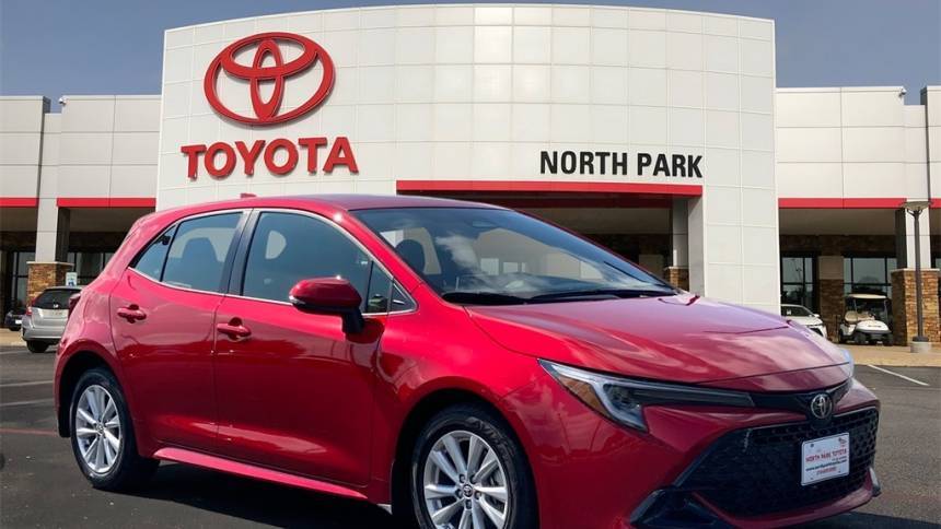 2025 Toyota Corolla Hatchback SE — Sedan — 3,615 mi — San Antonio, TX