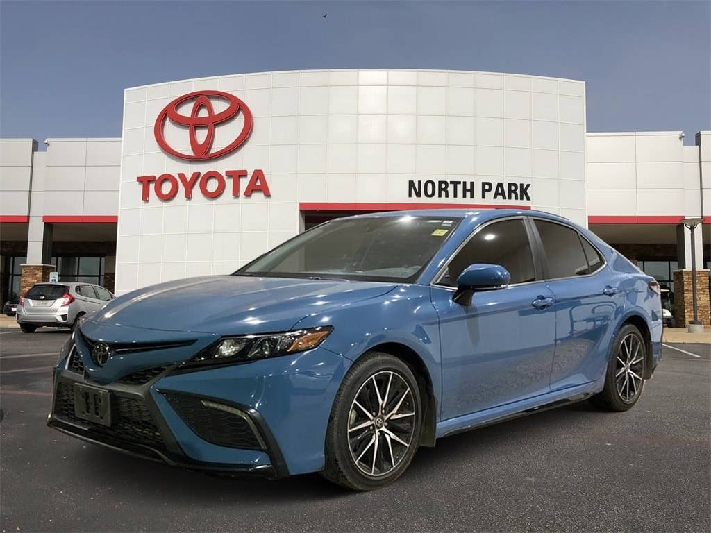 2023 Toyota Camry SE — Sedan — 35,786 mi — San Antonio, TX