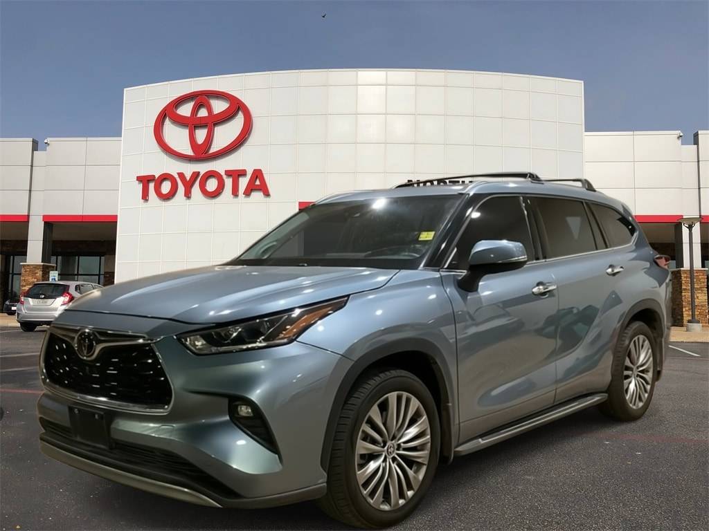 2021 Toyota Highlander Platinum — SUV — 108,904 mi — San Antonio, TX
