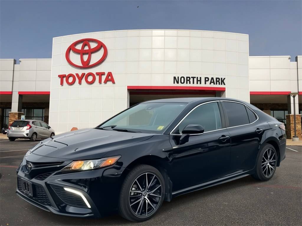 2024 Toyota Camry SE — Sedan — 9,779 mi — San Antonio, TX