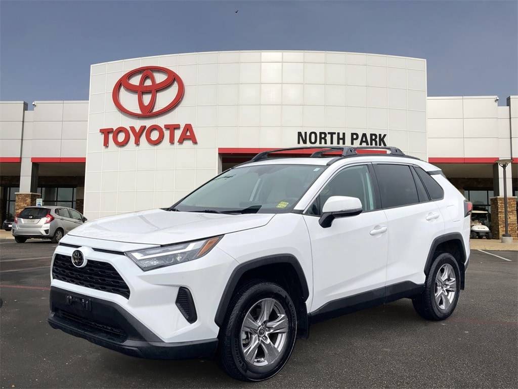 2023 Toyota RAV4 XLE — SUV — 32,435 mi — San Antonio, TX