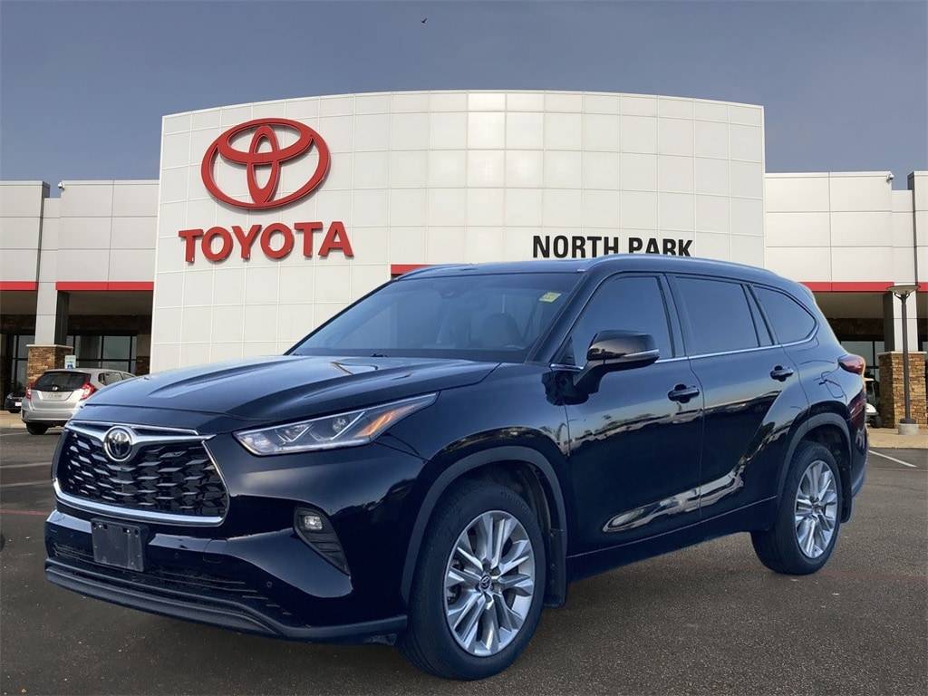2022 Toyota Highlander Limited — SUV — 39,930 mi — San Antonio, TX