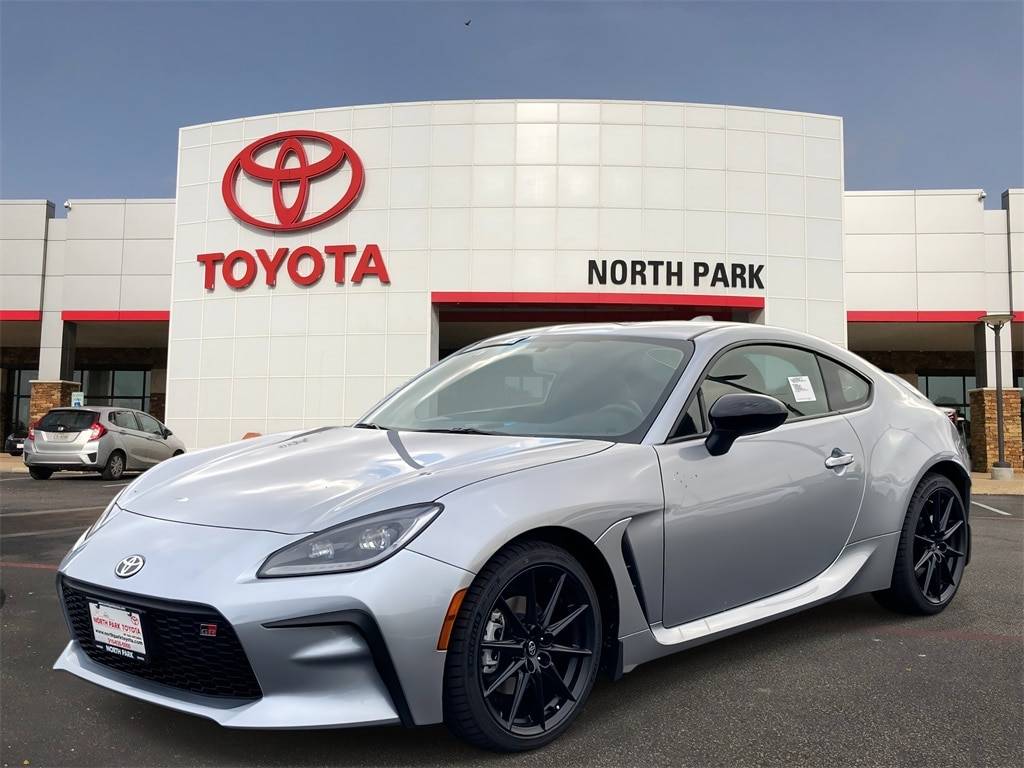 2025 Toyota GR86 Premium