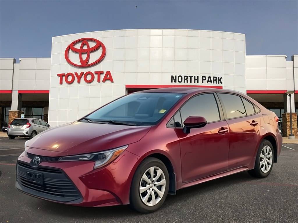 2025 Toyota Corolla LE — Sedan — 5,074 mi — San Antonio, TX