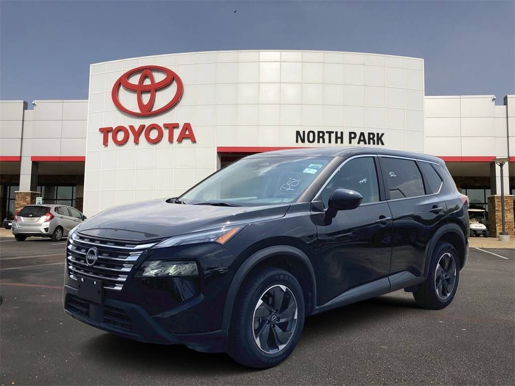 2024 Nissan Rogue SV — SUV — 16,602 mi — San Antonio, TX