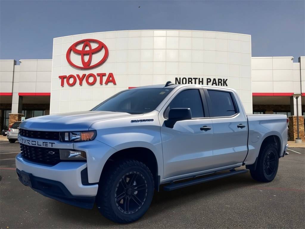 2022 Chevrolet Silverado 1500 LTD Custom — Pickup Truck — 71,237 mi — San Antonio, TX