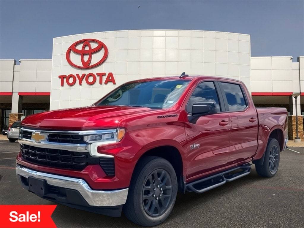 2024 Chevrolet Silverado 1500 LT — Pickup Truck — 12,738 mi — San Antonio, TX