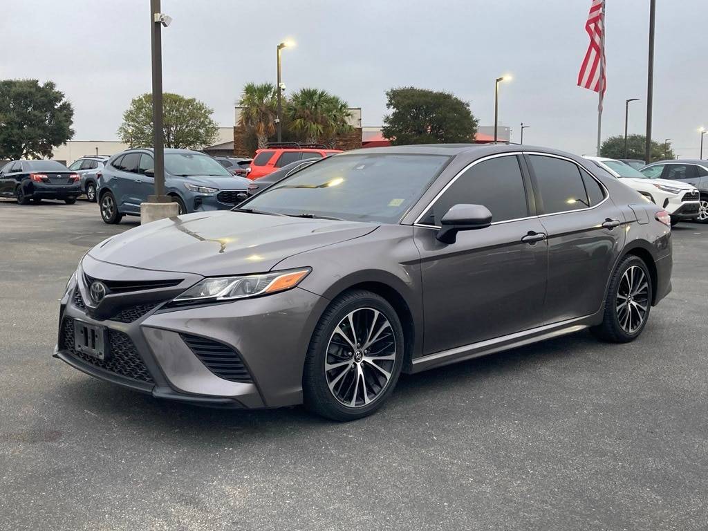 2018 Toyota Camry L — Sedan — 94,509 mi — San Antonio, TX
