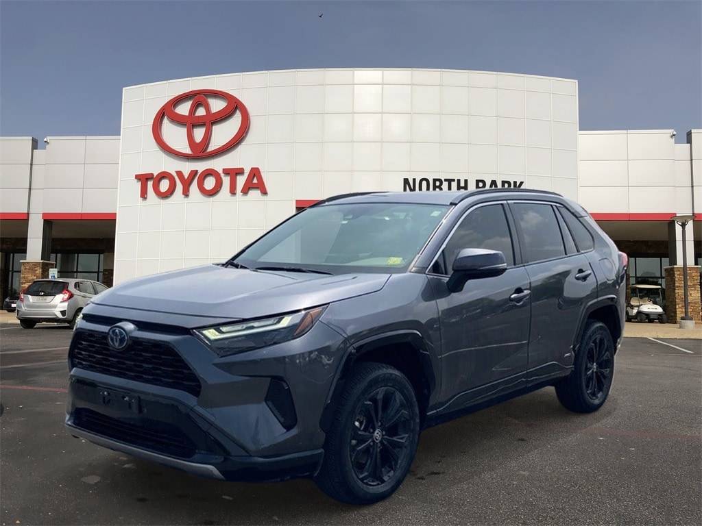 2022 Toyota RAV4 Hybrid SE — SUV — 22,877 mi — San Antonio, TX