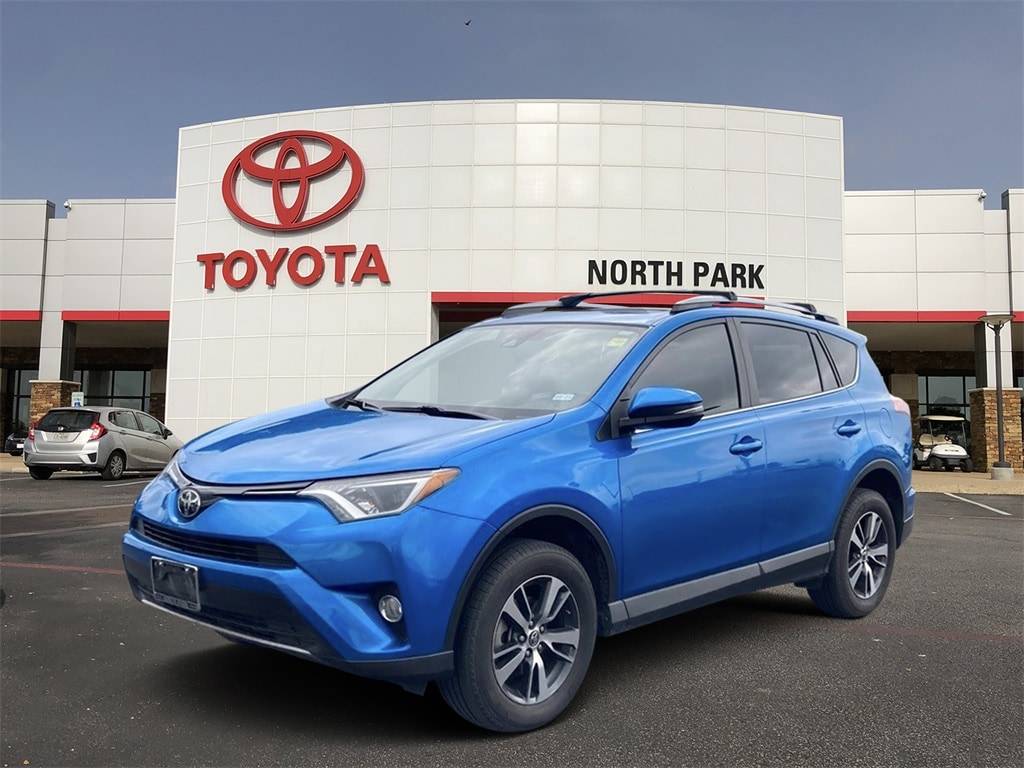 2017 Toyota RAV4 XLE — SUV — 130,660 mi — San Antonio, TX