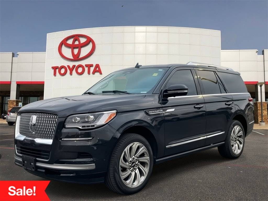 2024 Lincoln Navigator Premiere — SUV — 12,958 mi — San Antonio, TX