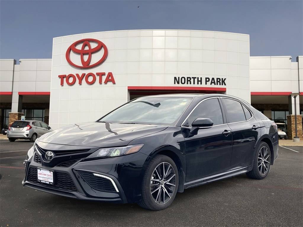 2024 Toyota Camry SE — Sedan — 10,427 mi — San Antonio, TX