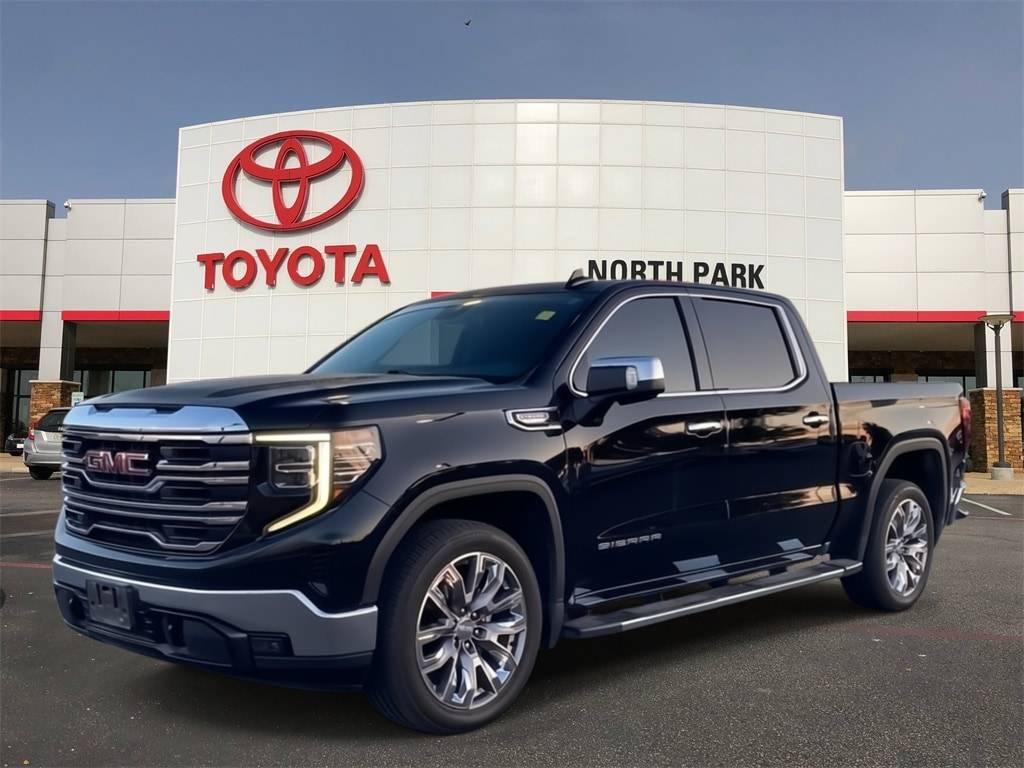2023 GMC Sierra 1500 SLT — Pickup Truck — 52,466 mi — San Antonio, TX