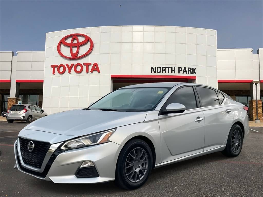 2020 Nissan Altima S — Sedan — 126,872 mi — San Antonio, TX