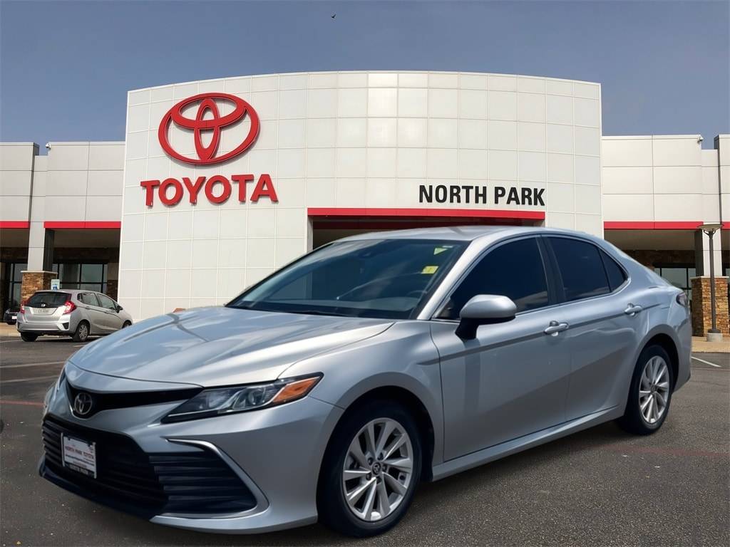 2021 Toyota Camry LE — Sedan — 33,488 mi — San Antonio, TX