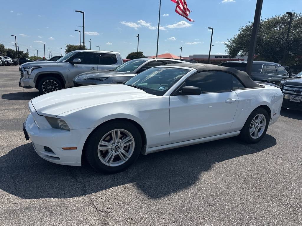 2014 Ford Mustang V6 — Convertible — 151,888 mi — San Antonio, TX