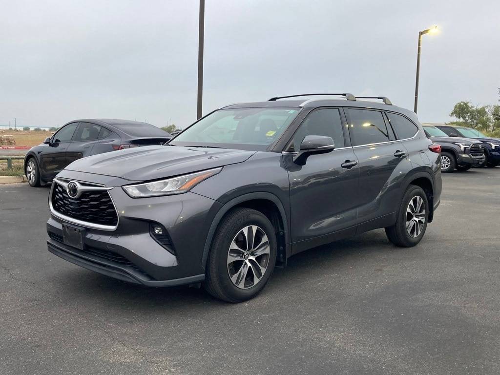 2020 Toyota Highlander XLE — SUV — 73,295 mi — San Antonio, TX