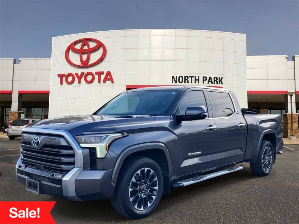 2023 Toyota Tundra Hybrid Limited — Pickup Truck — 38,752 mi — San Antonio, TX
