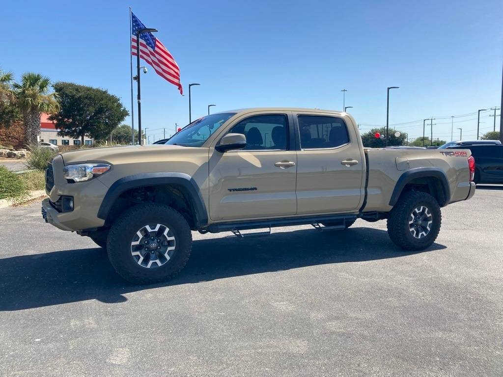 2018 Toyota Tacoma TRD Off Road — Pickup Truck — 111,478 mi — San Antonio, TX