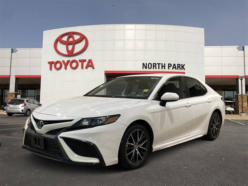 2021 Toyota Camry SE — Sedan — 72,707 mi — San Antonio, TX