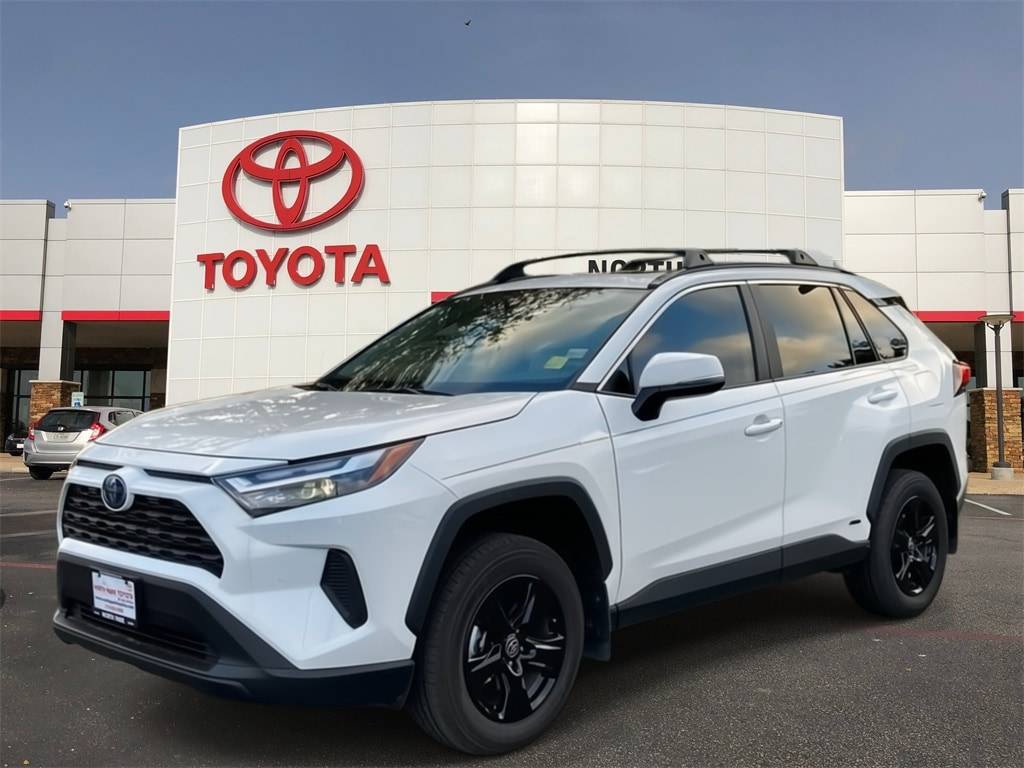 2024 Toyota RAV4 Hybrid XLE — SUV — 8,811 mi — San Antonio, TX