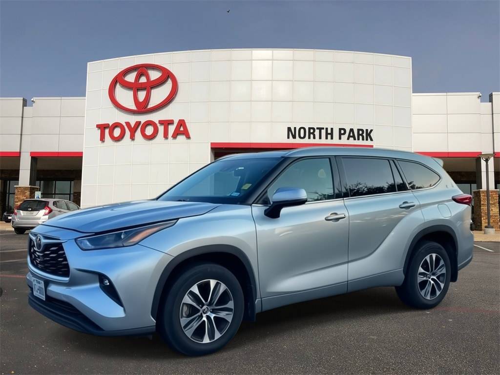 2022 Toyota Highlander XLE — SUV — 55,734 mi — San Antonio, TX