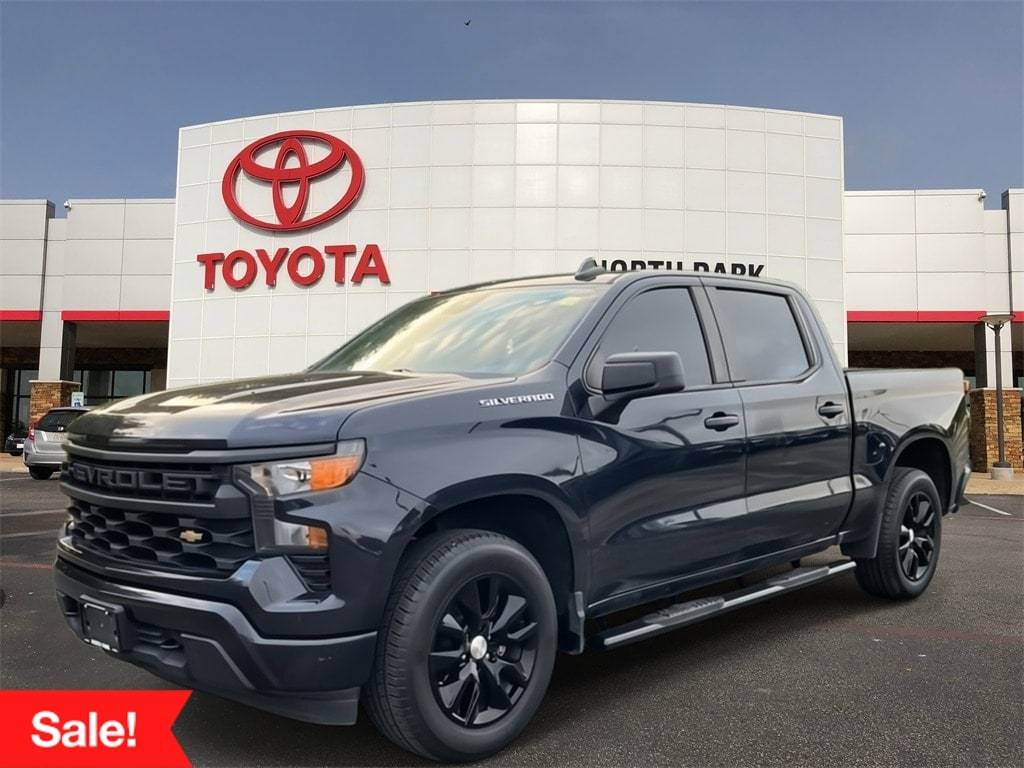 2023 Chevrolet Silverado 1500 Custom — Pickup Truck — 35,579 mi — San Antonio, TX