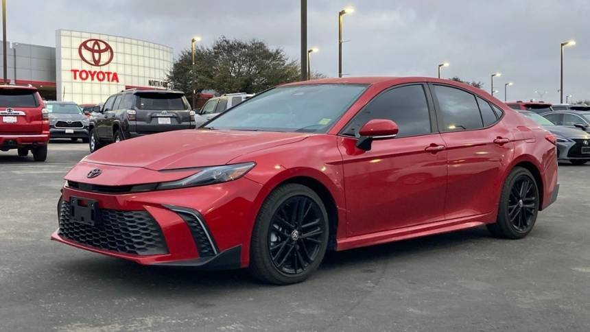 2025 Toyota Camry SE — Sedan — 6,966 mi — San Antonio, TX