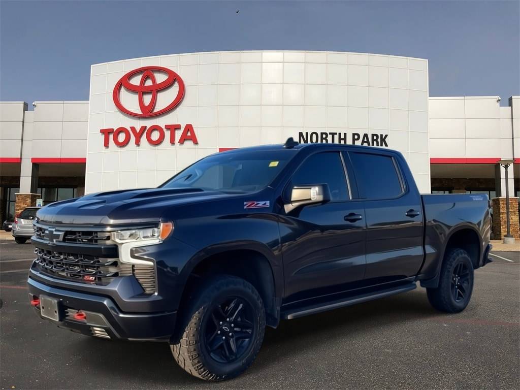2022 Chevrolet Silverado 1500 LT Trail Boss — Pickup Truck — 35,839 mi — San Antonio, TX