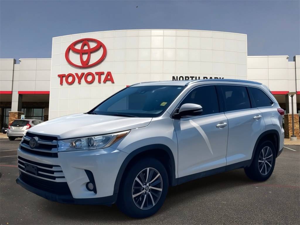 2019 Toyota Highlander XLE — SUV — 107,890 mi — San Antonio, TX