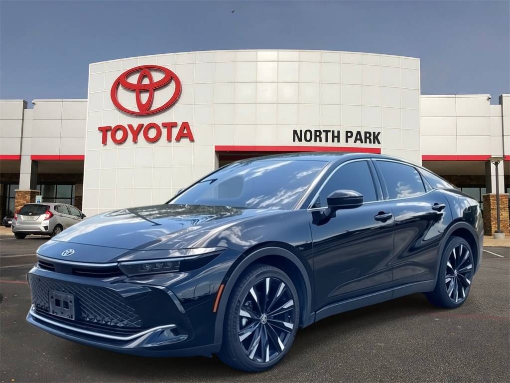 2023 Toyota Crown Platinum — Sedan — 34,439 mi — San Antonio, TX