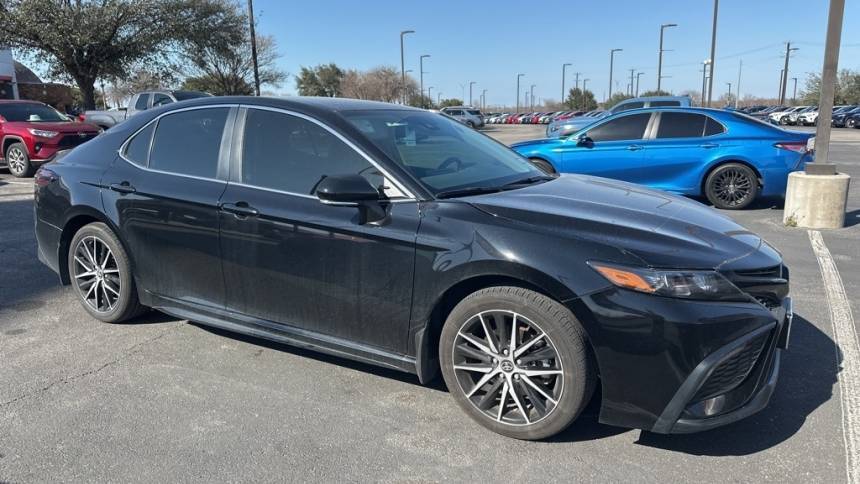2024 Toyota Camry SE — Sedan — 11,504 mi — San Antonio, TX