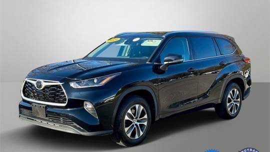 2021 Toyota Highlander XLE — SUV — 57,810 mi — Silver Spring, MD
