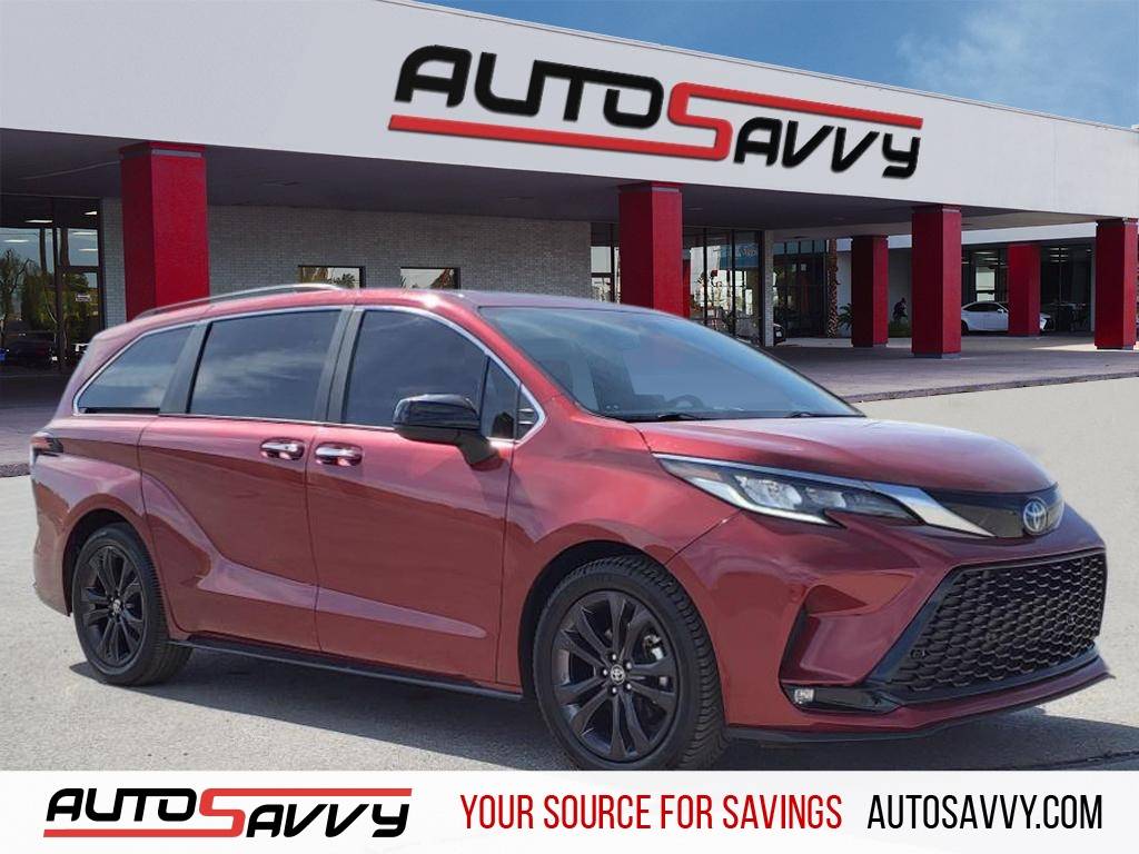 2021 Toyota Sienna XSE — Minivan — 29,009 mi — Las Vegas, NV