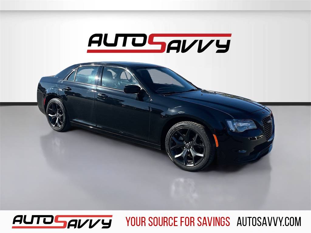 2023 Chrysler 300 Touring — Sedan — 23,505 mi — Las Vegas, NV