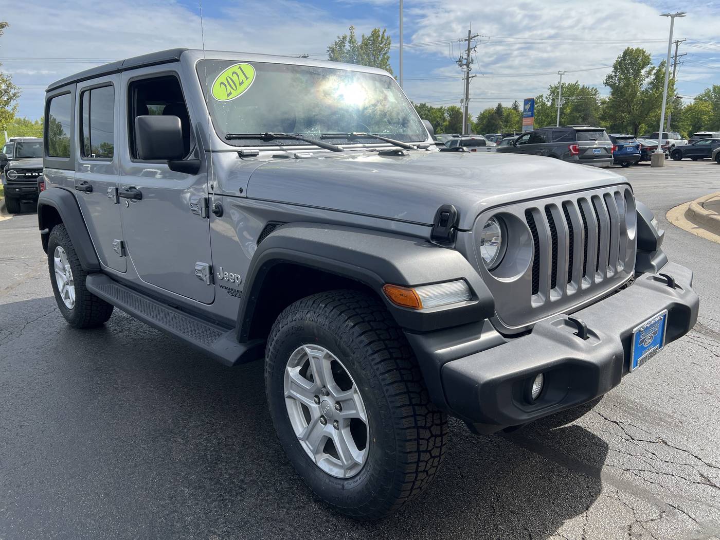2021 Jeep Wrangler Sport S — SUV — 57,627 mi — Gurnee, IL
