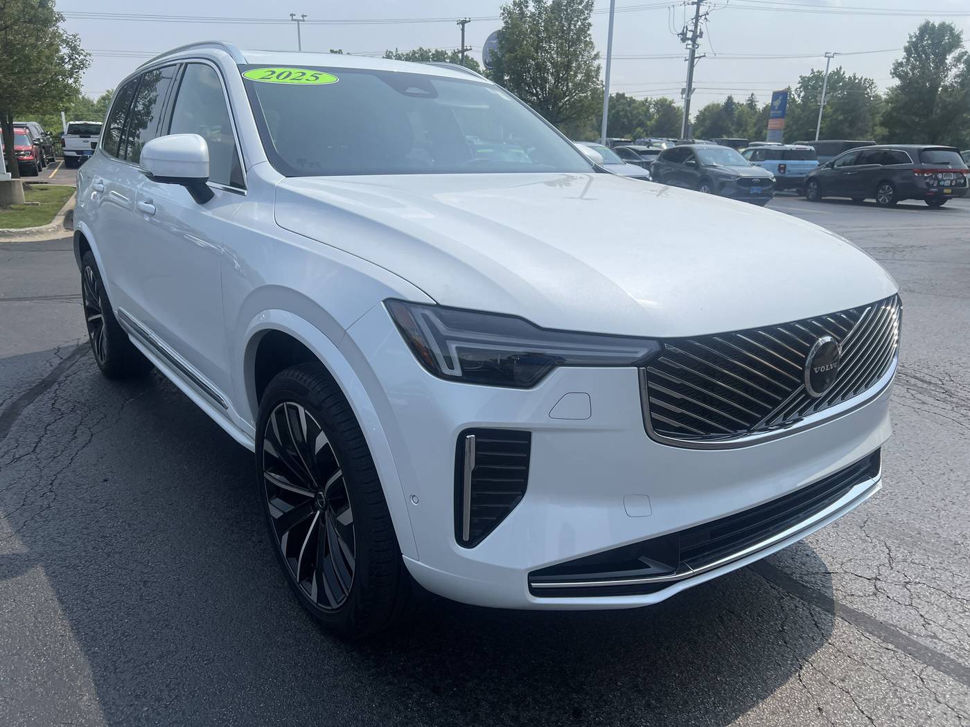 2025 Volvo XC90 Plus — SUV — 5,283 mi — Gurnee, IL