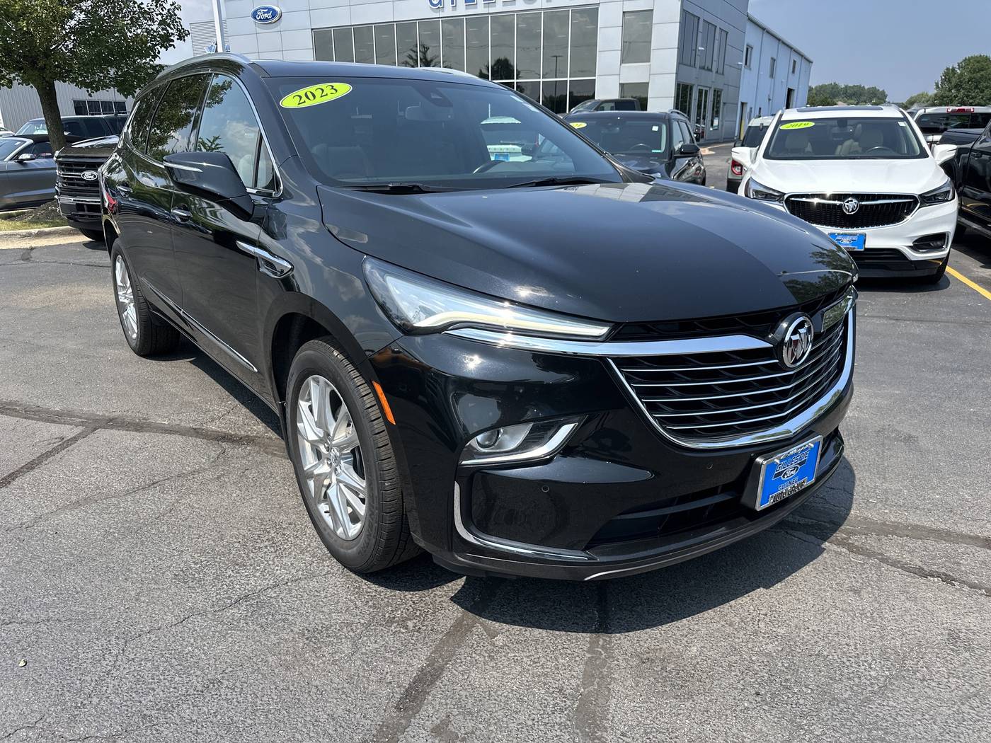 2023 Buick Enclave Essence — SUV — 48,182 mi — Gurnee, IL
