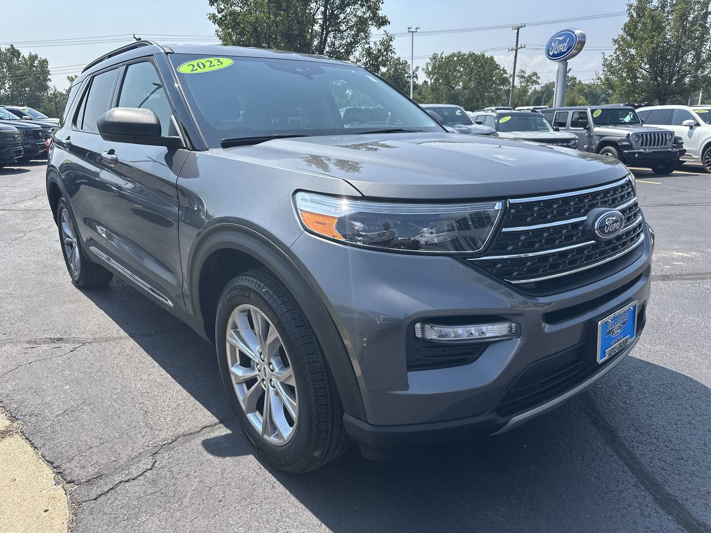 2023 Ford Explorer XLT — SUV — 13,884 mi — Gurnee, IL