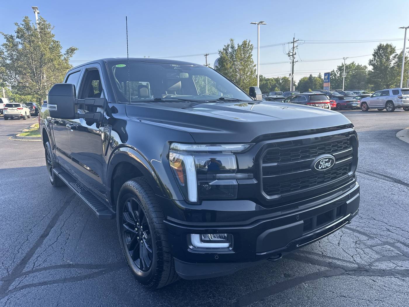 2024 Ford F-150 LARIAT — Pickup Truck — 28,704 mi — Gurnee, IL