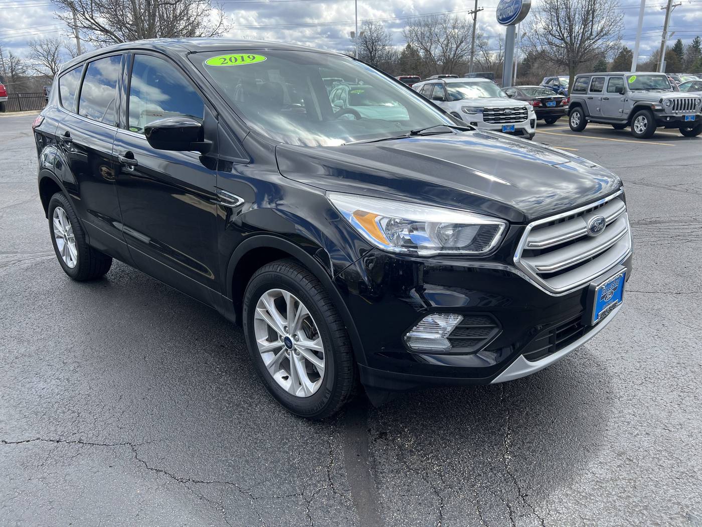 2019 Ford Escape SE — SUV — 46,850 mi — Gurnee, IL